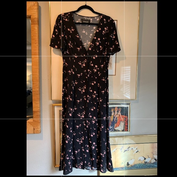 Reformation Dresses & Skirts - Floral Reformation midi dress